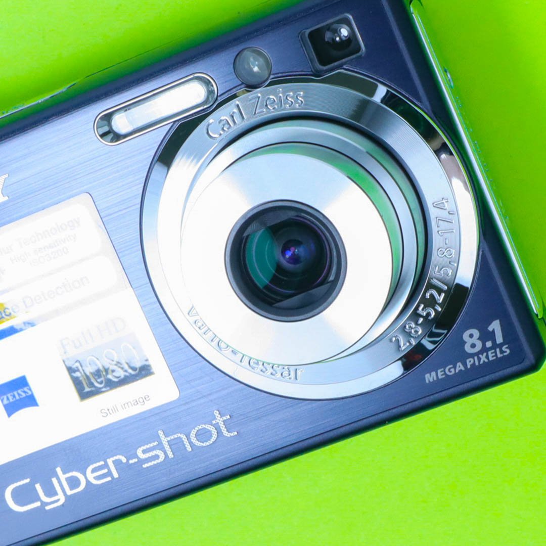 Sony Cyber-shot DSC-W90