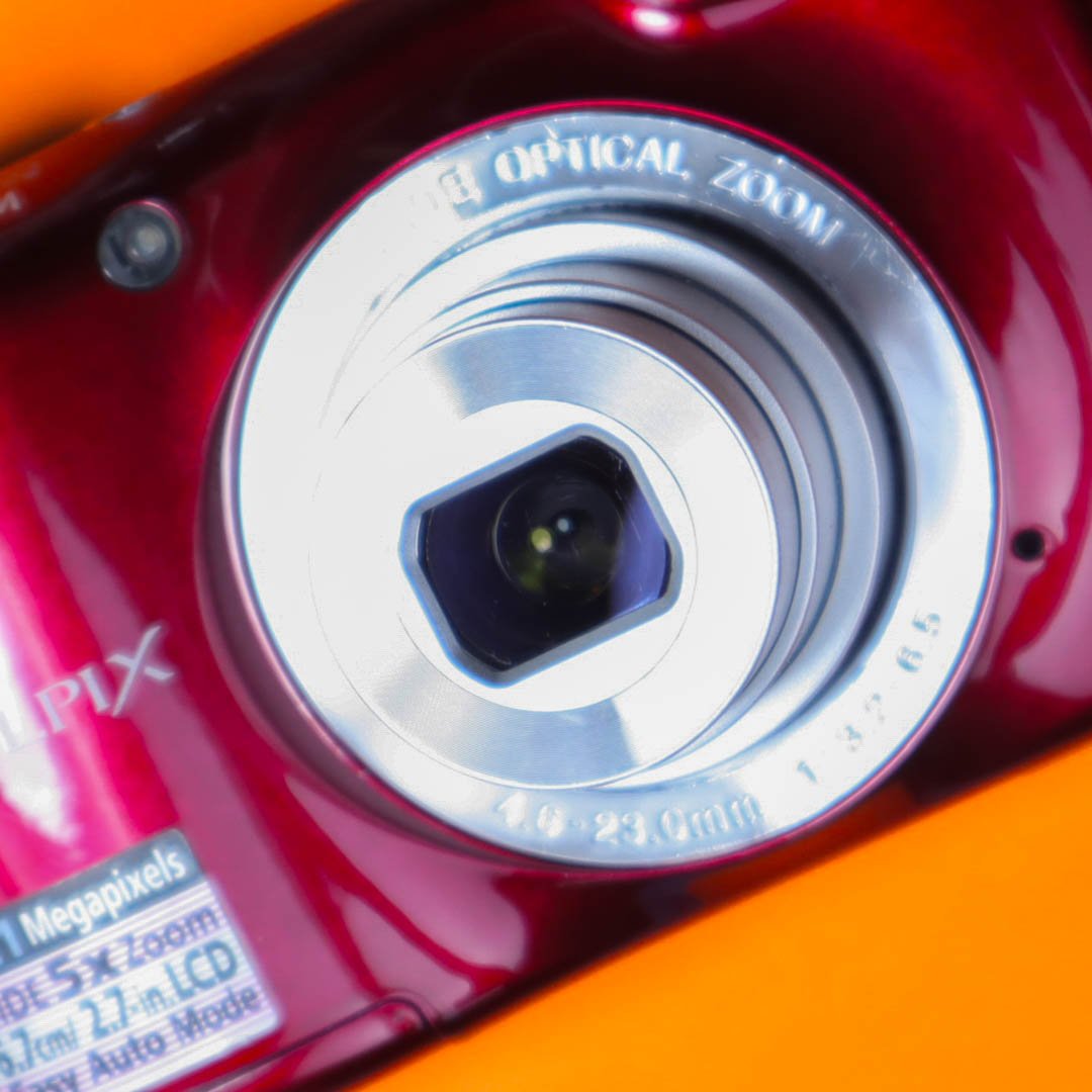 Nikon Coolpix L27