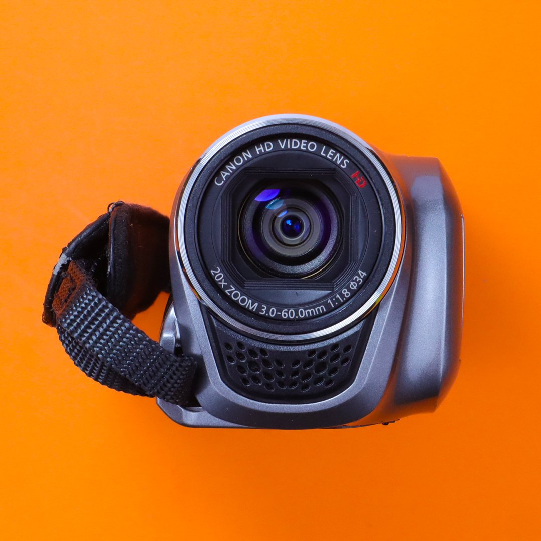 Canon Legria HF R206