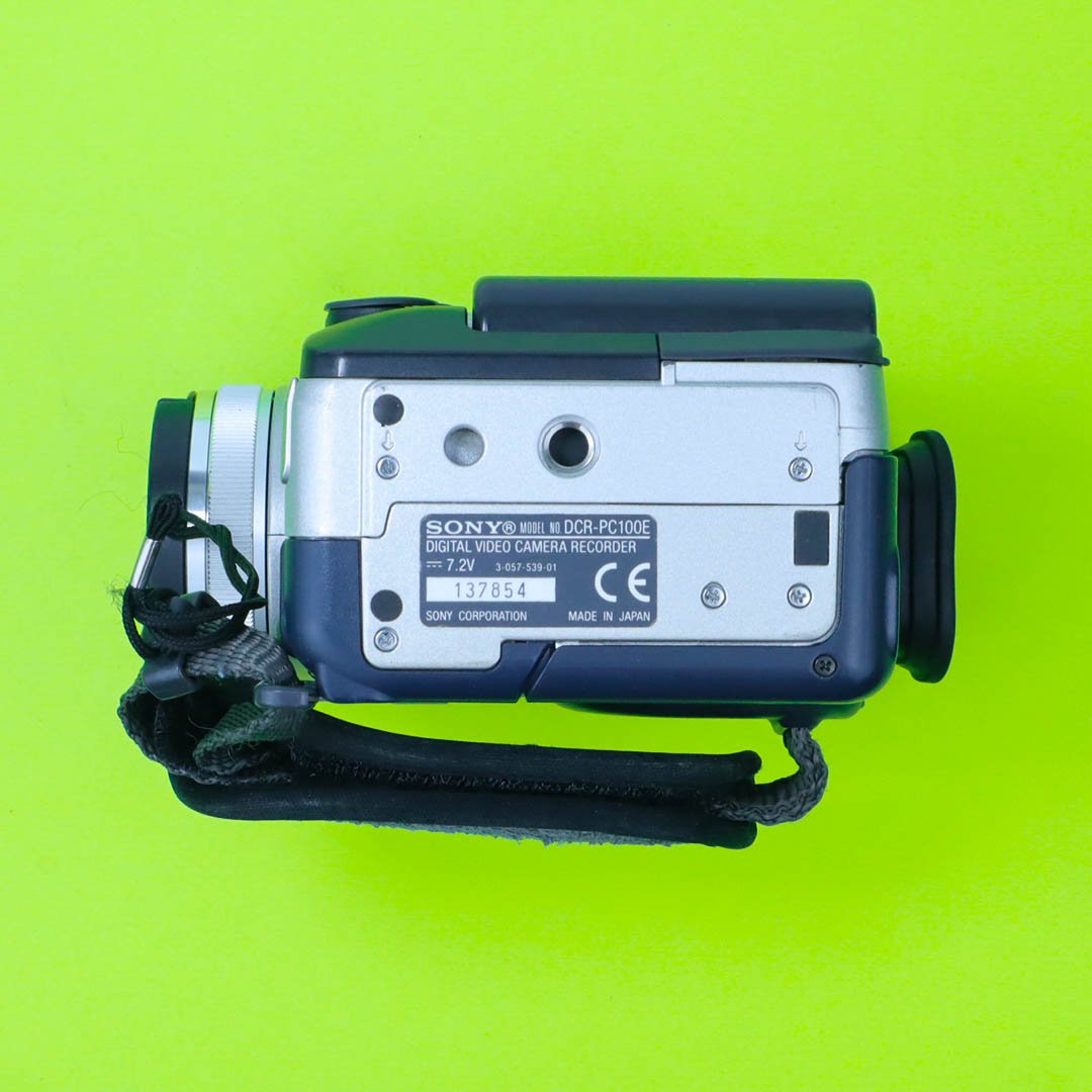 Sony Handycam DCR-PC100E