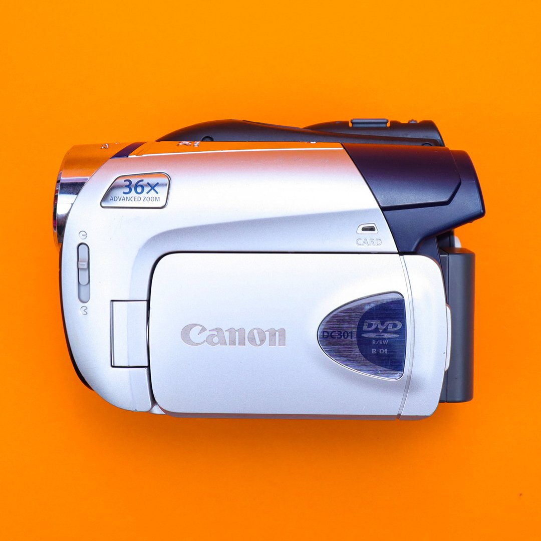 Canon DC301