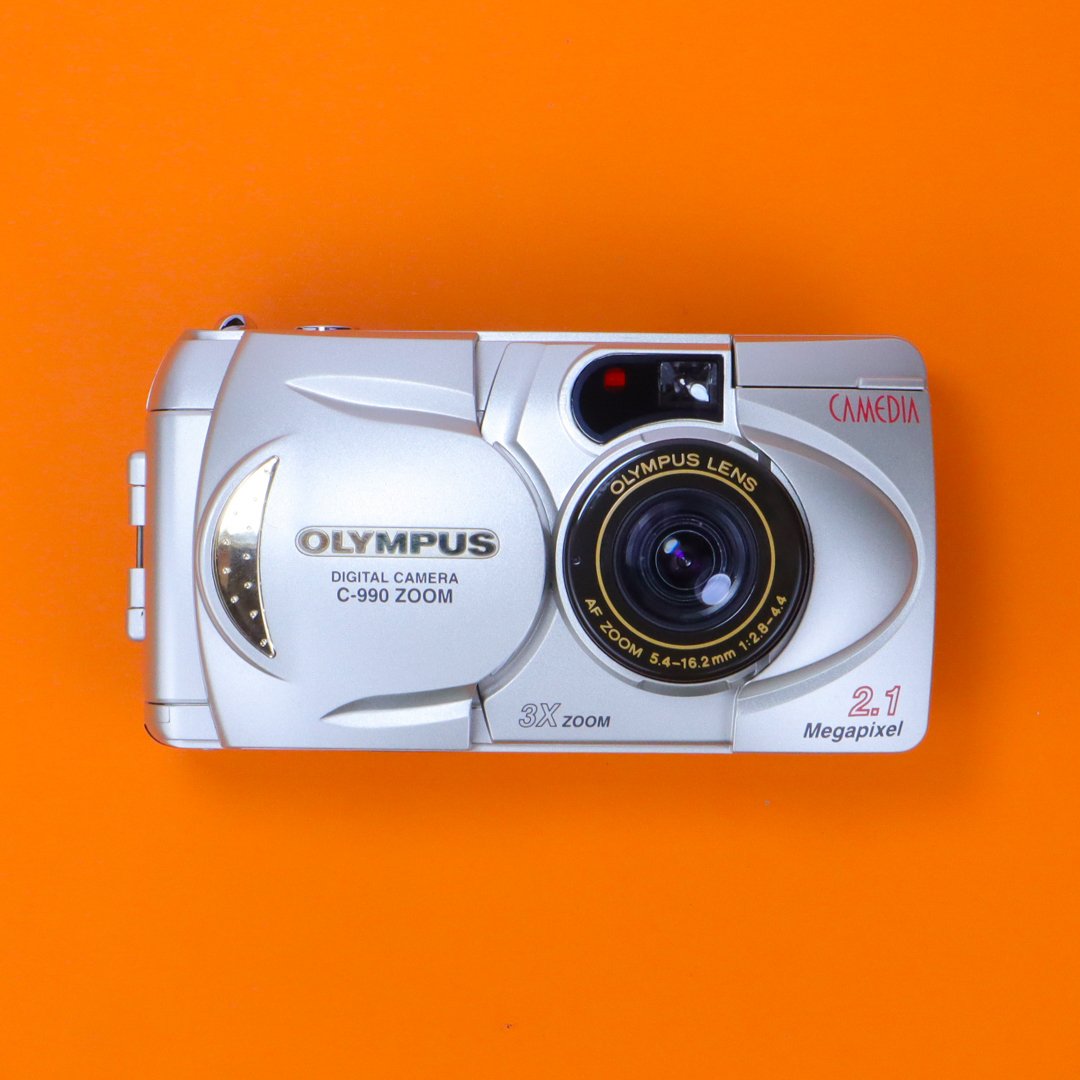 Olympus Camedia C-990