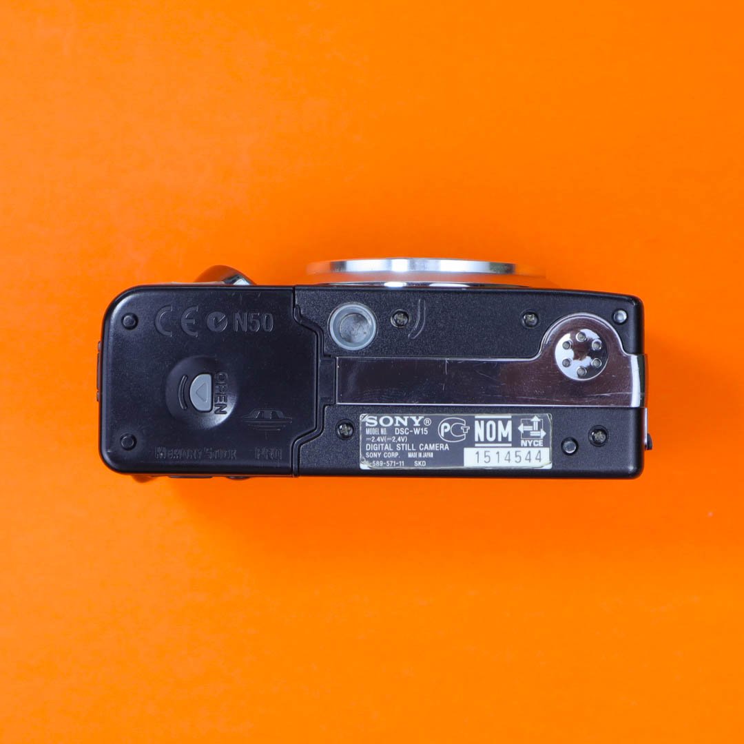 Sony Cyber-shot DSC-W15
