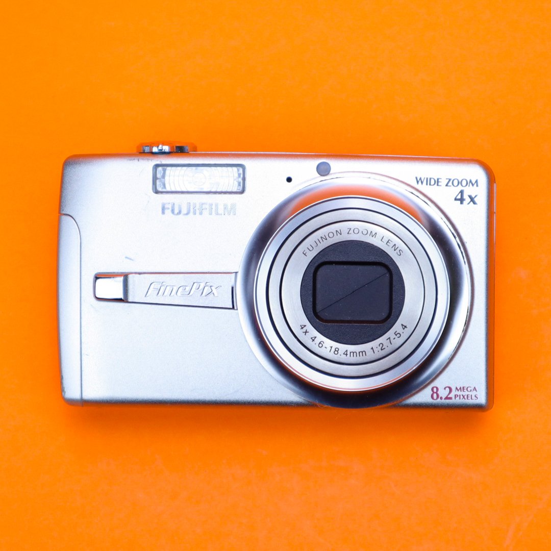 Fujifilm FinePix F480 дополнителна слика