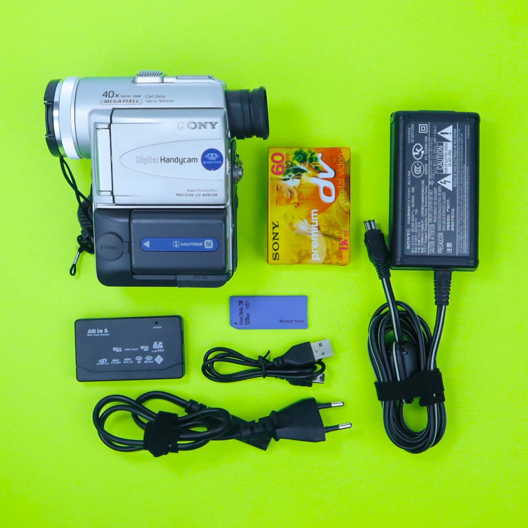 Sony Handycam DCR-PC100E