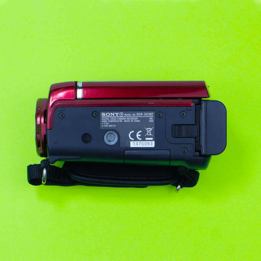 Sony Handycam DCR-SX30E