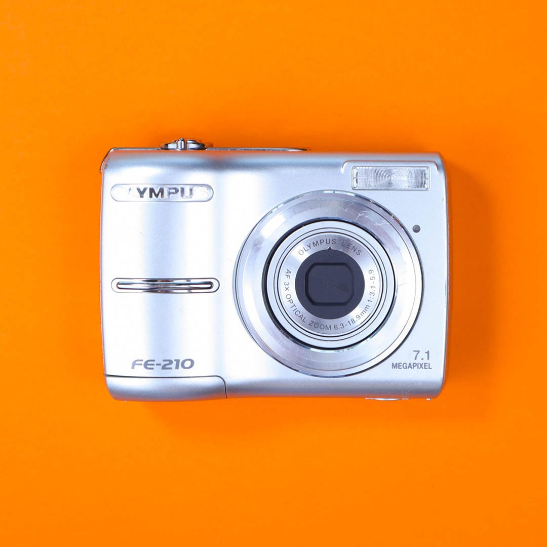 Olympus FE-210 дополнителна слика