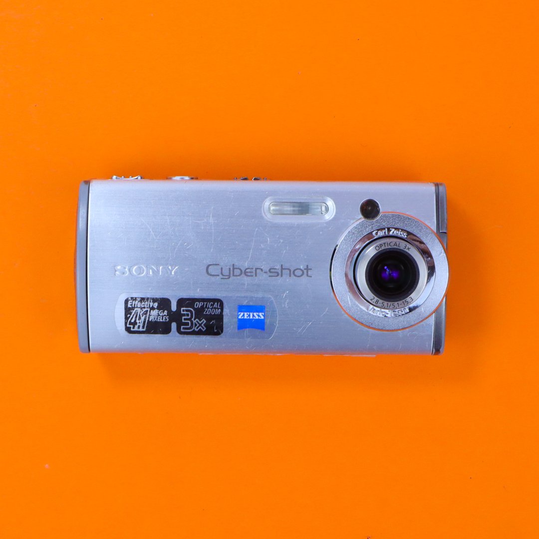 Sony Cyber-shot DSC-L1