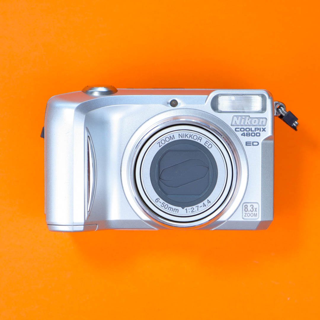 Nikon Coolpix 4800 ED дополнителна слика