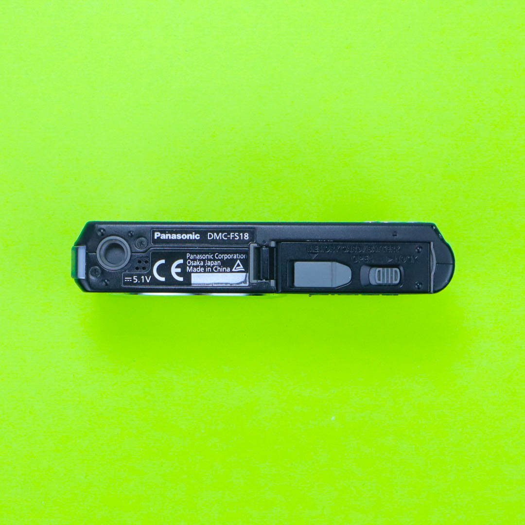 Panasonic Lumix DMC-FS18