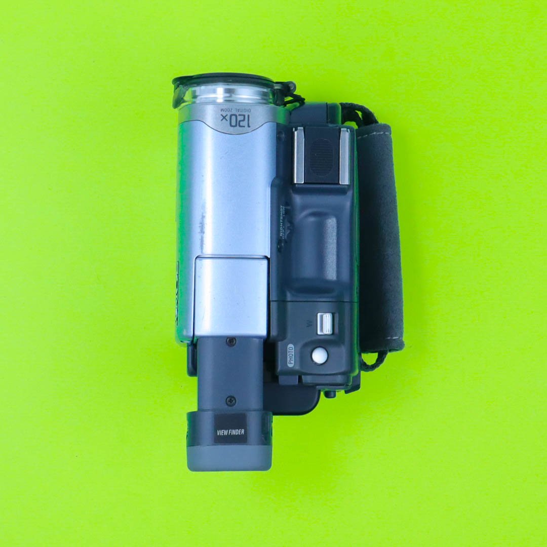Sony Handycam DCR-TRV19E