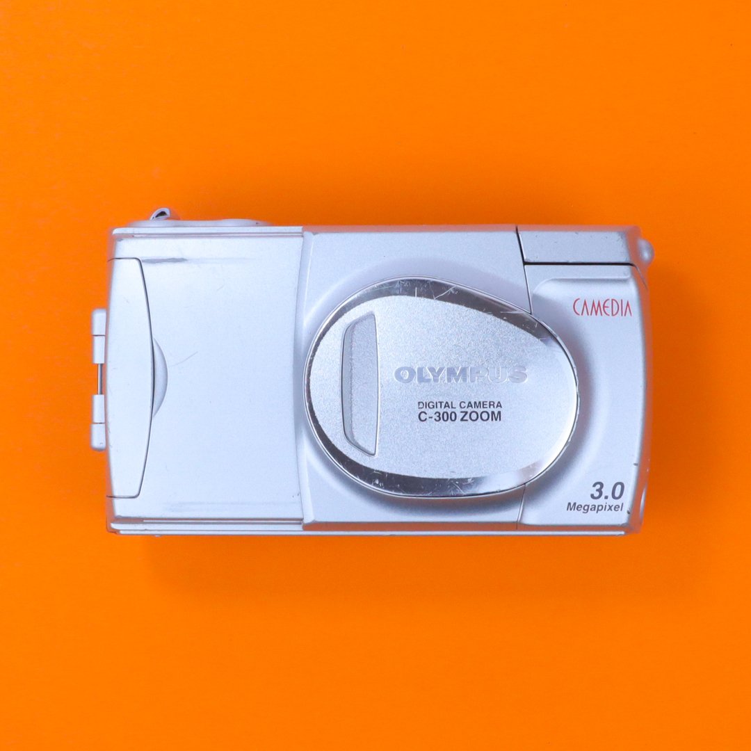 Olympus C-300 Zoom дополнителна слика