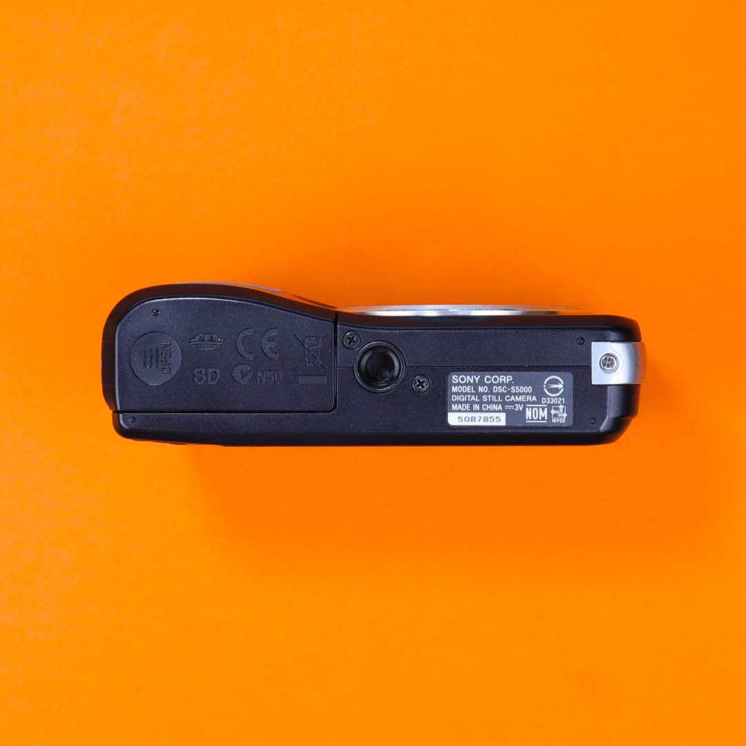 Sony Cyber-shot DSC-S5000