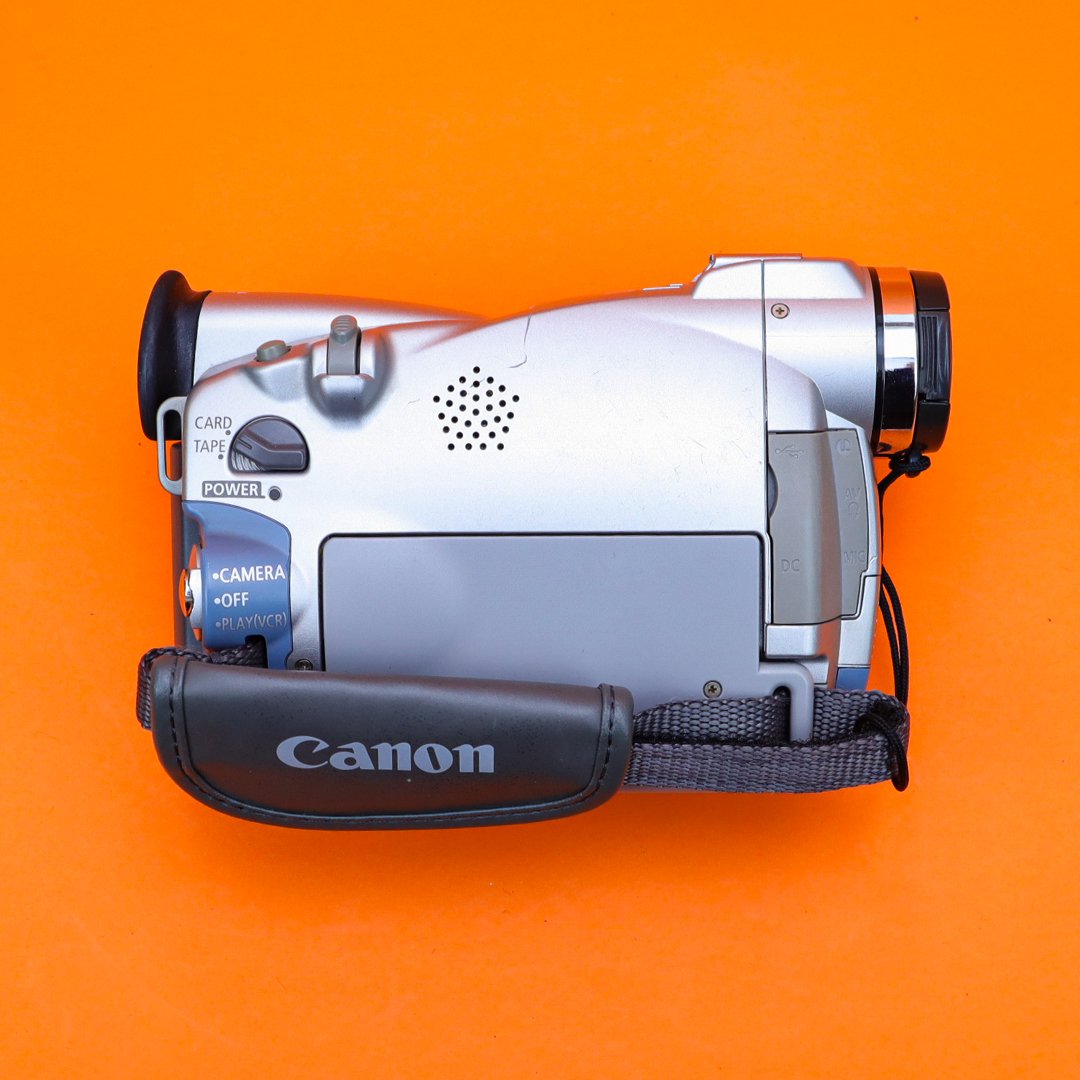 Canon MV530i