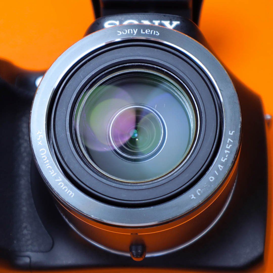Sony Cyber-shot DSC-H300