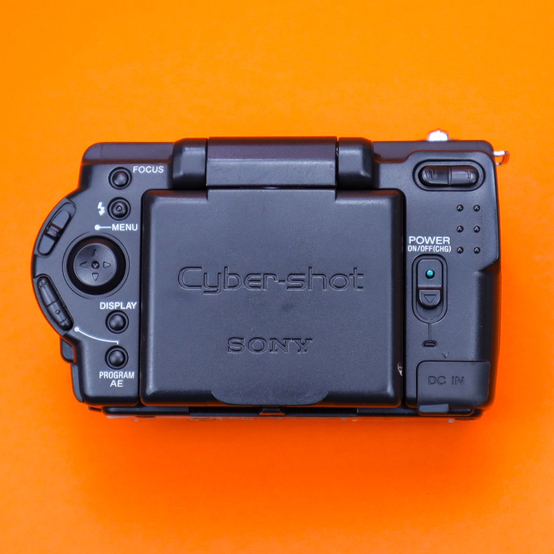 Sony Cyber-shot DSC-S50