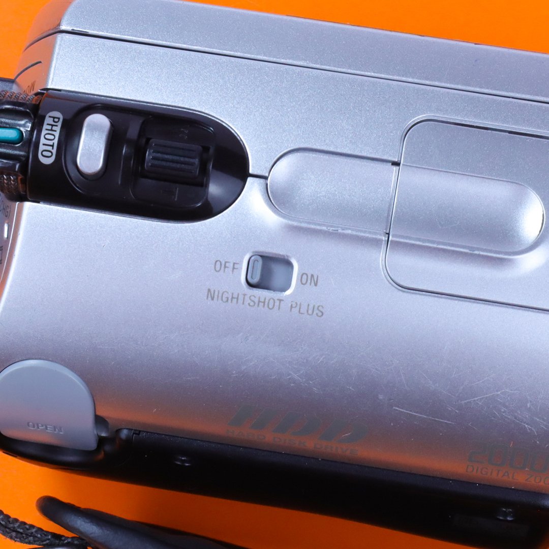 Sony Handycam DCR-SR42