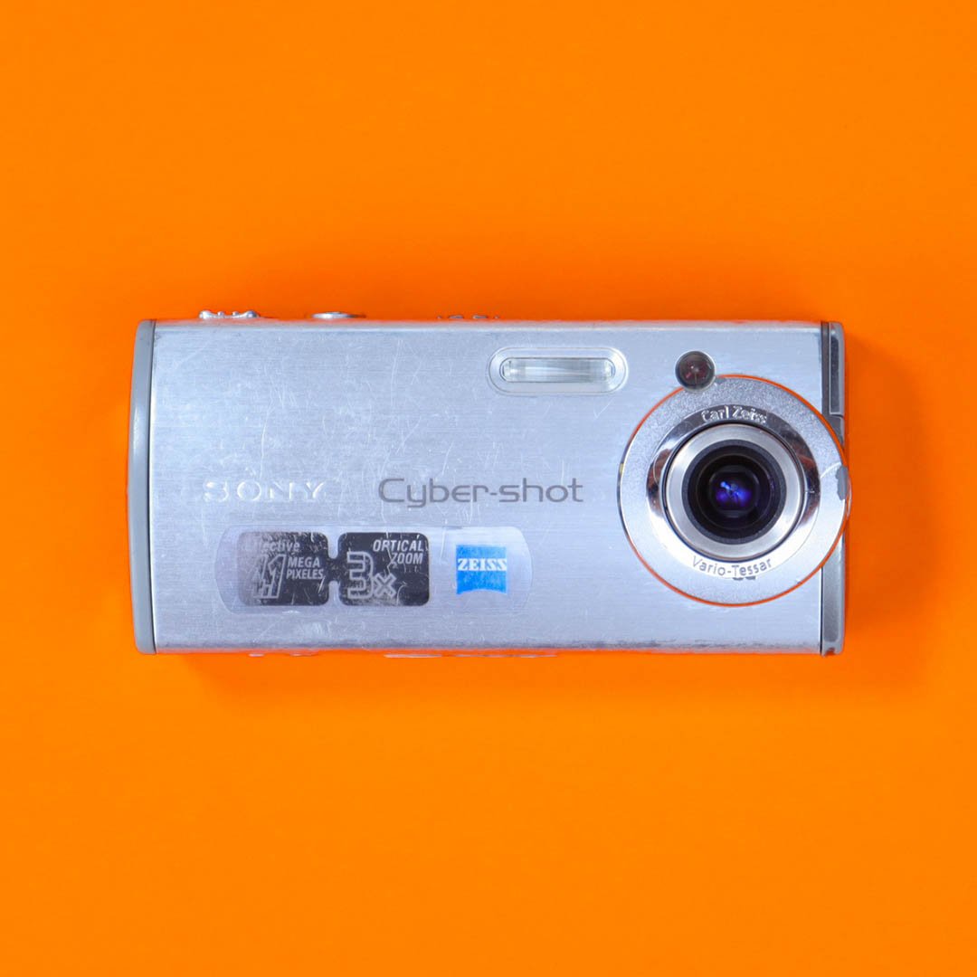Sony Cyber-shot DSC-L1