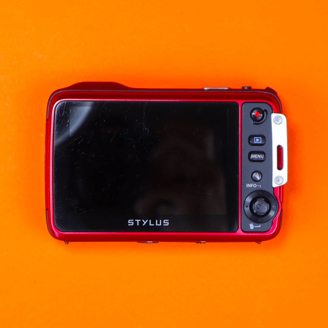 Olympus Tough TG-630 дополнителна слика