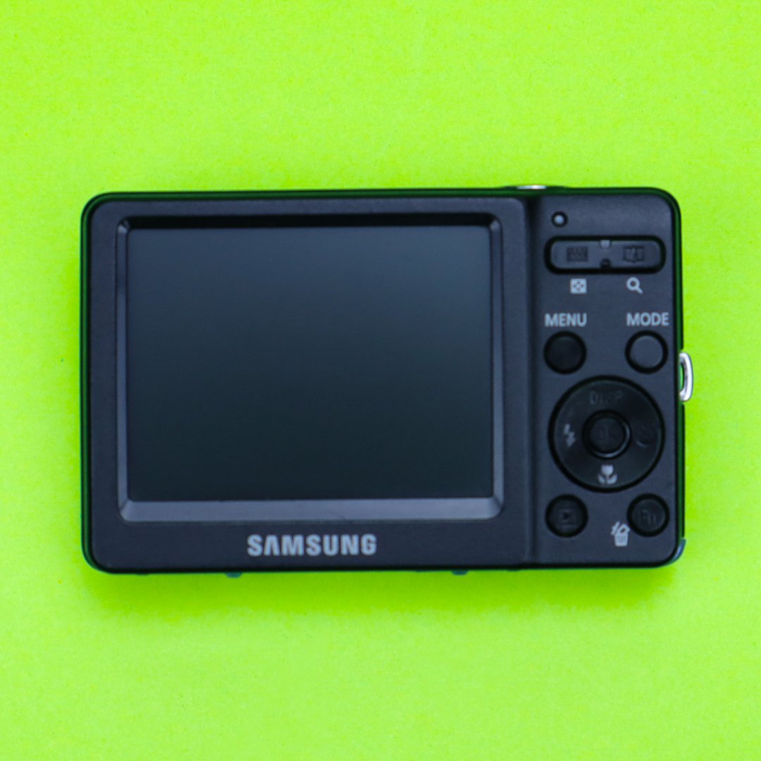 Samsung ST30