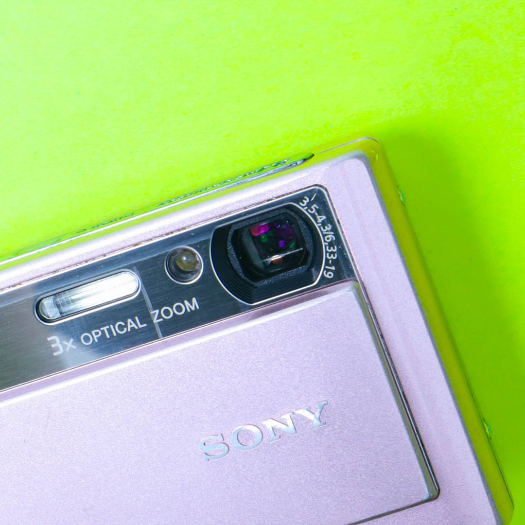 Sony Cyber-shot DSC-T20