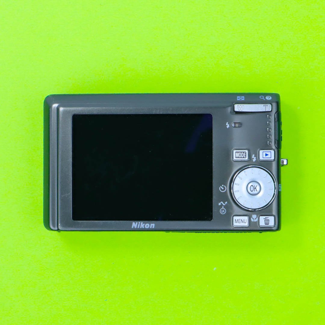 Nikon Coolpix S500