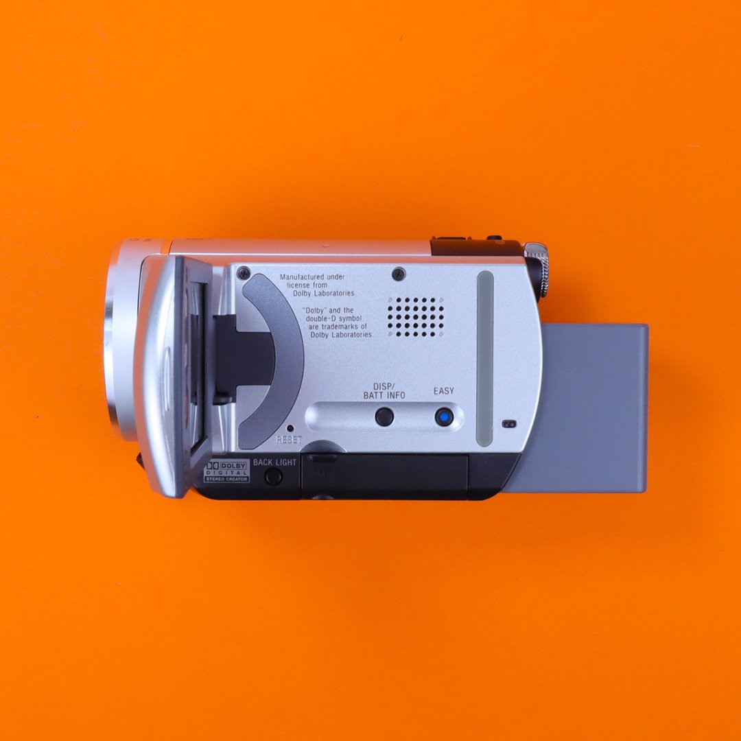 Sony Handycam DCR-SR30E