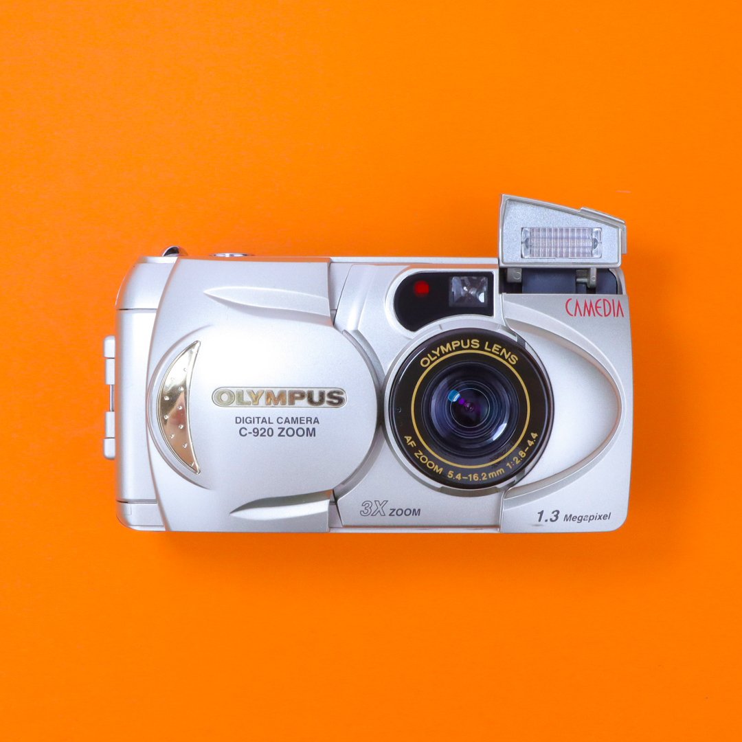 Olympus Camedia C-920 Zoom