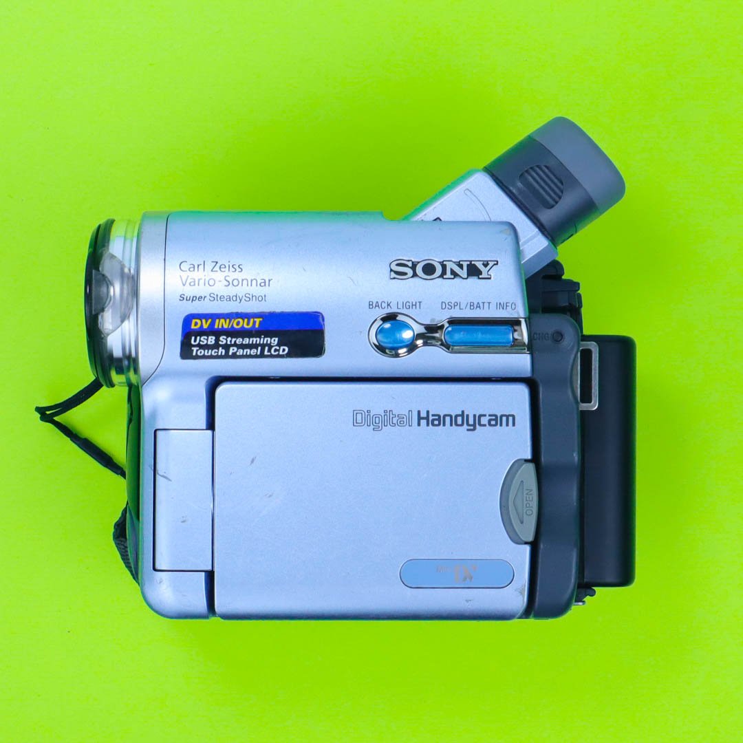 Sony Handycam DCR-TRV19E