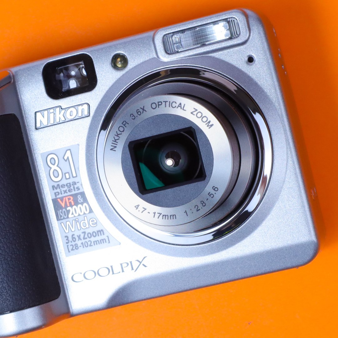 Nikon Coolpix P50