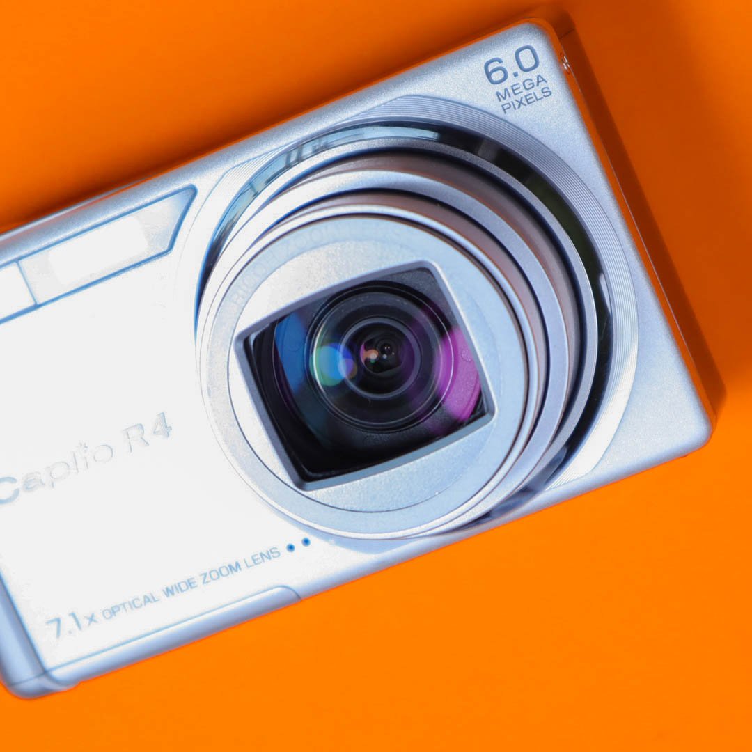 Ricoh Caplio R4
