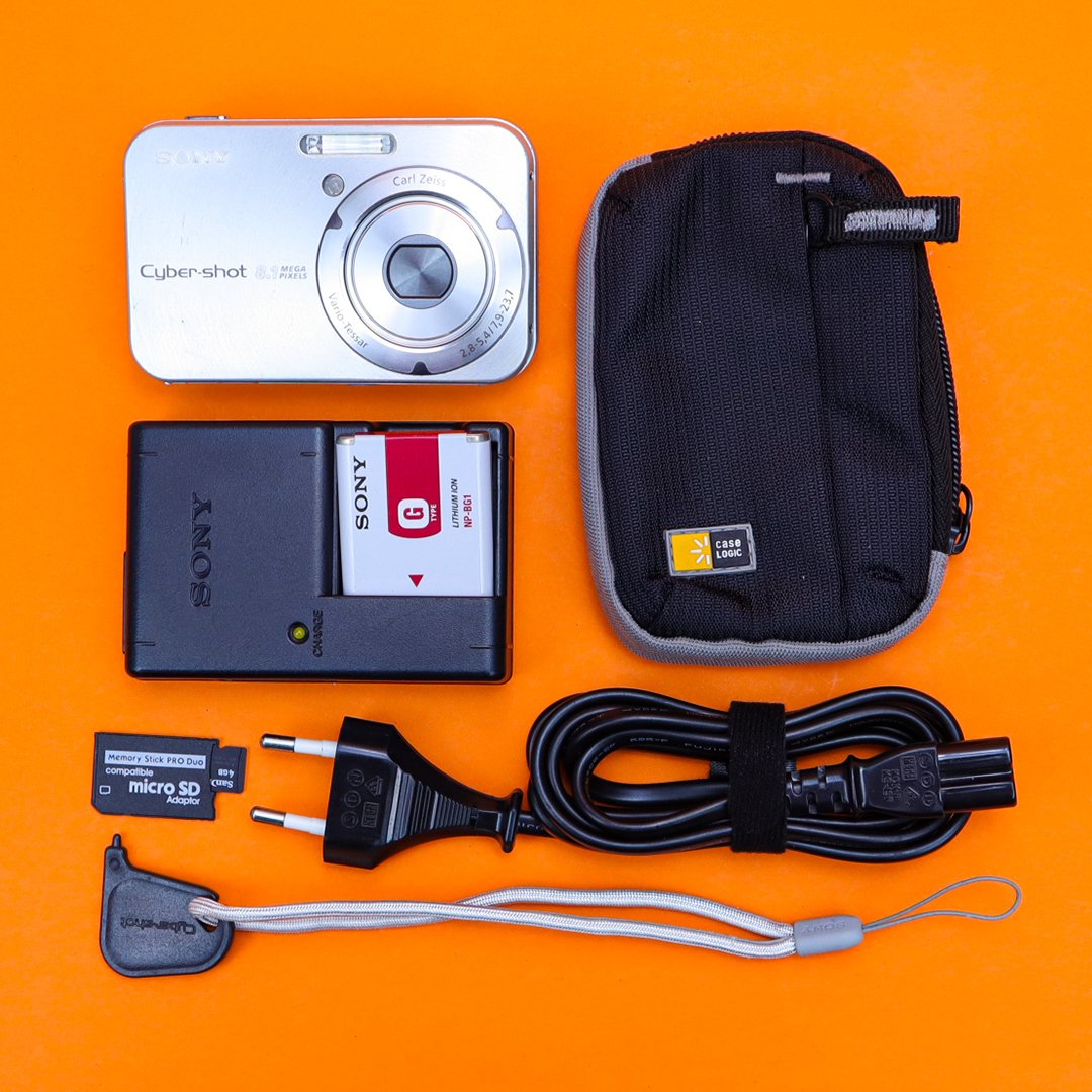 Sony Cyber-shot DSC-N1