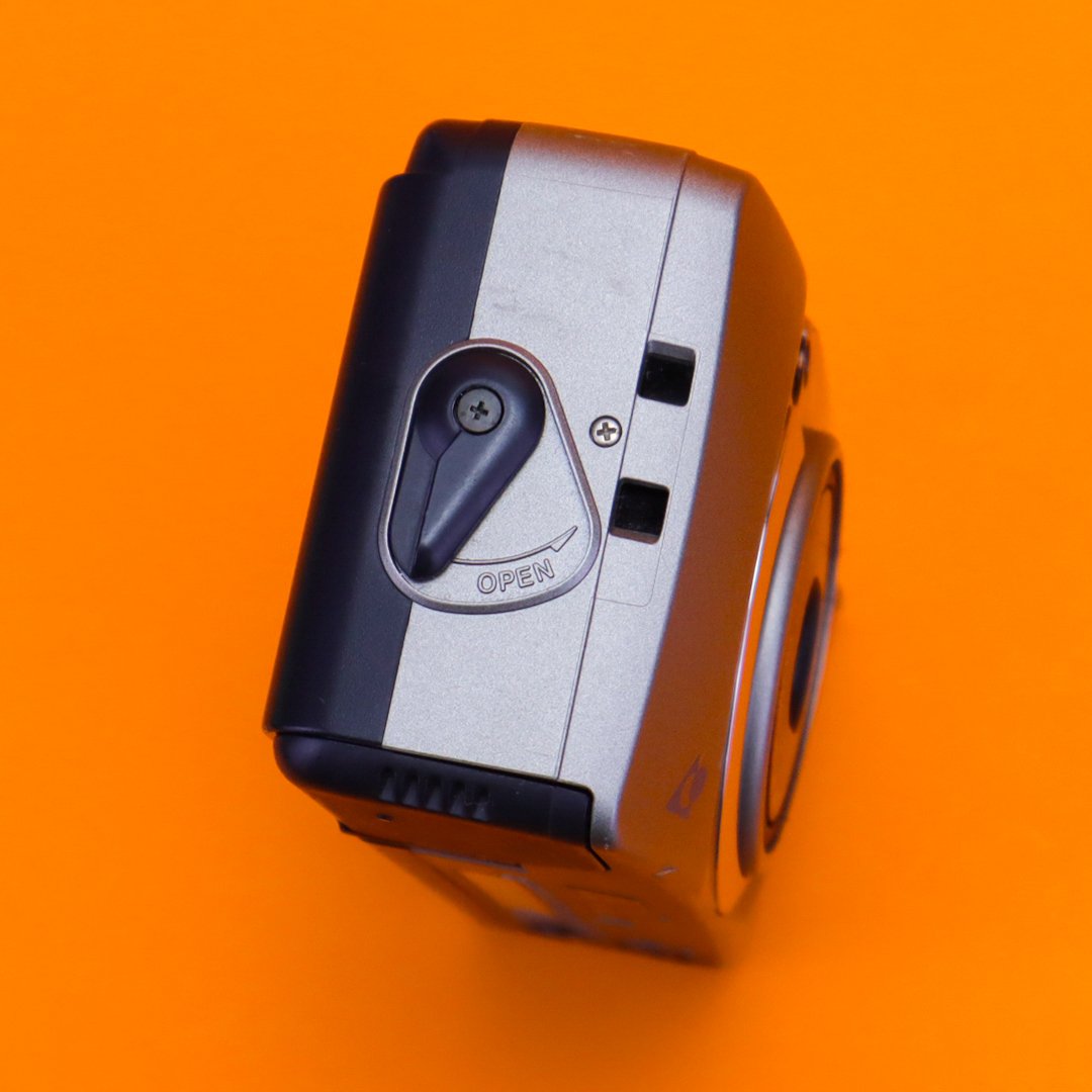 Olympus Newpic Zoom 600