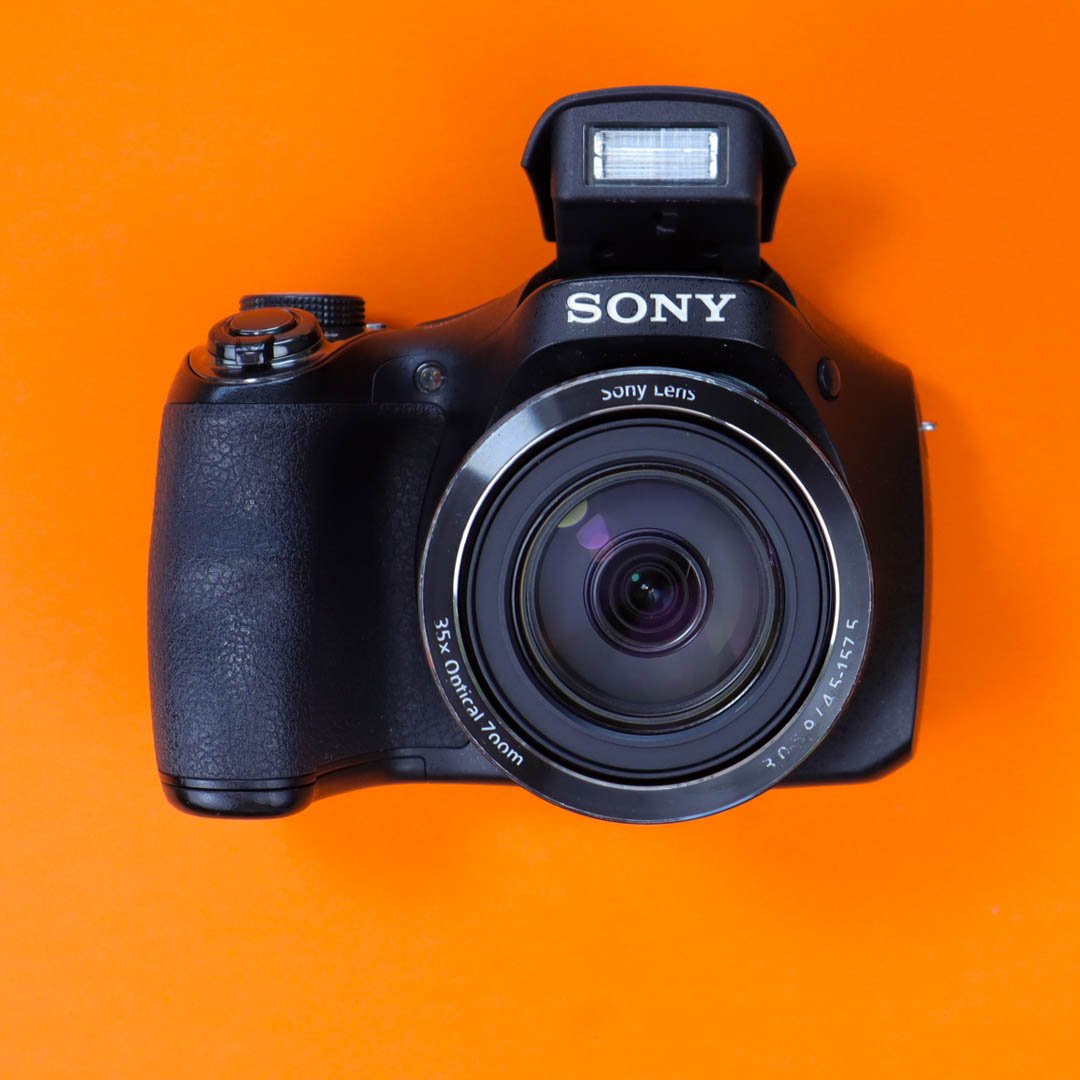 Sony Cyber-shot DSC-H300 дополнителна слика