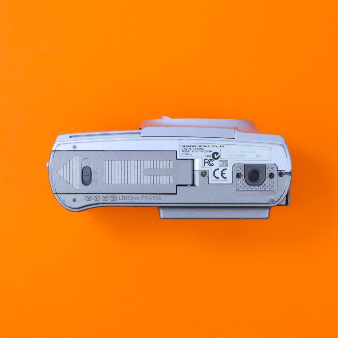 Olympus C-300 Zoom