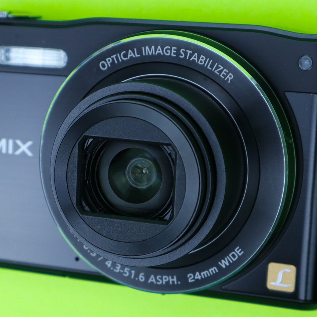 Panasonic Lumix DMC-SZ8