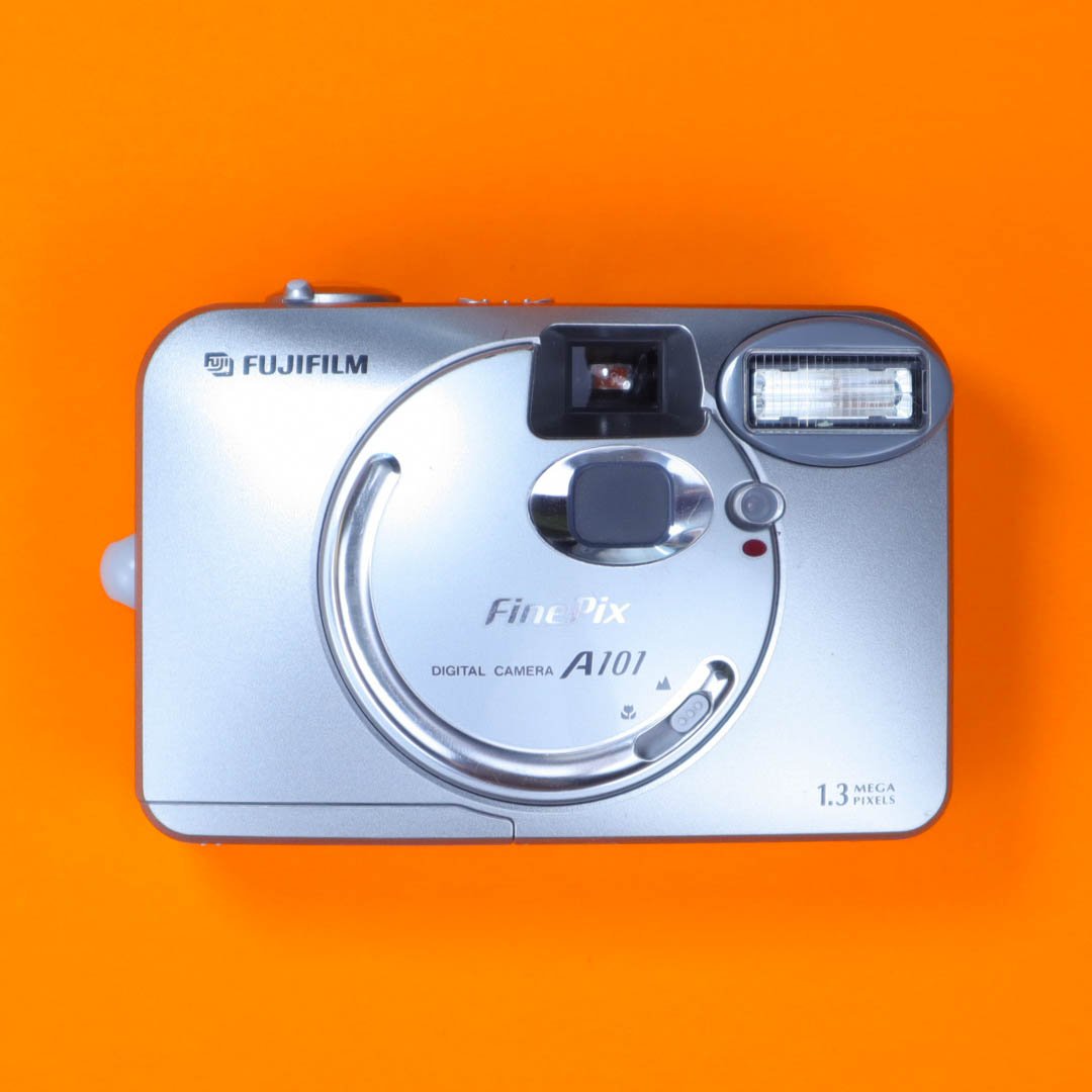 Fujifilm FinePix A101 дополнителна слика