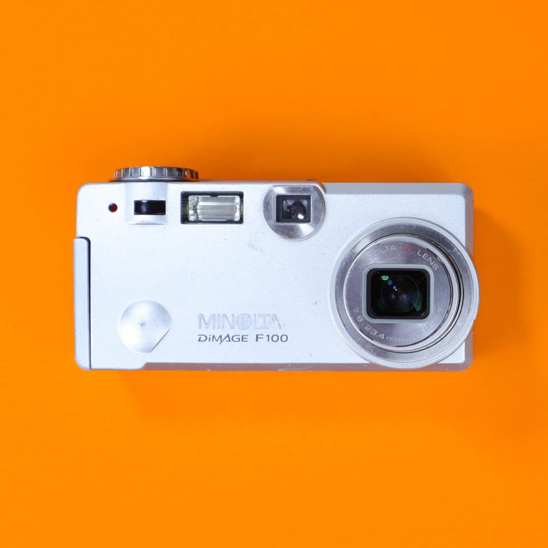 Minolta Dimage F100