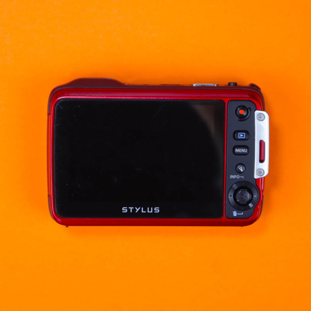 Olympus Tough TG-630 дополнителна слика