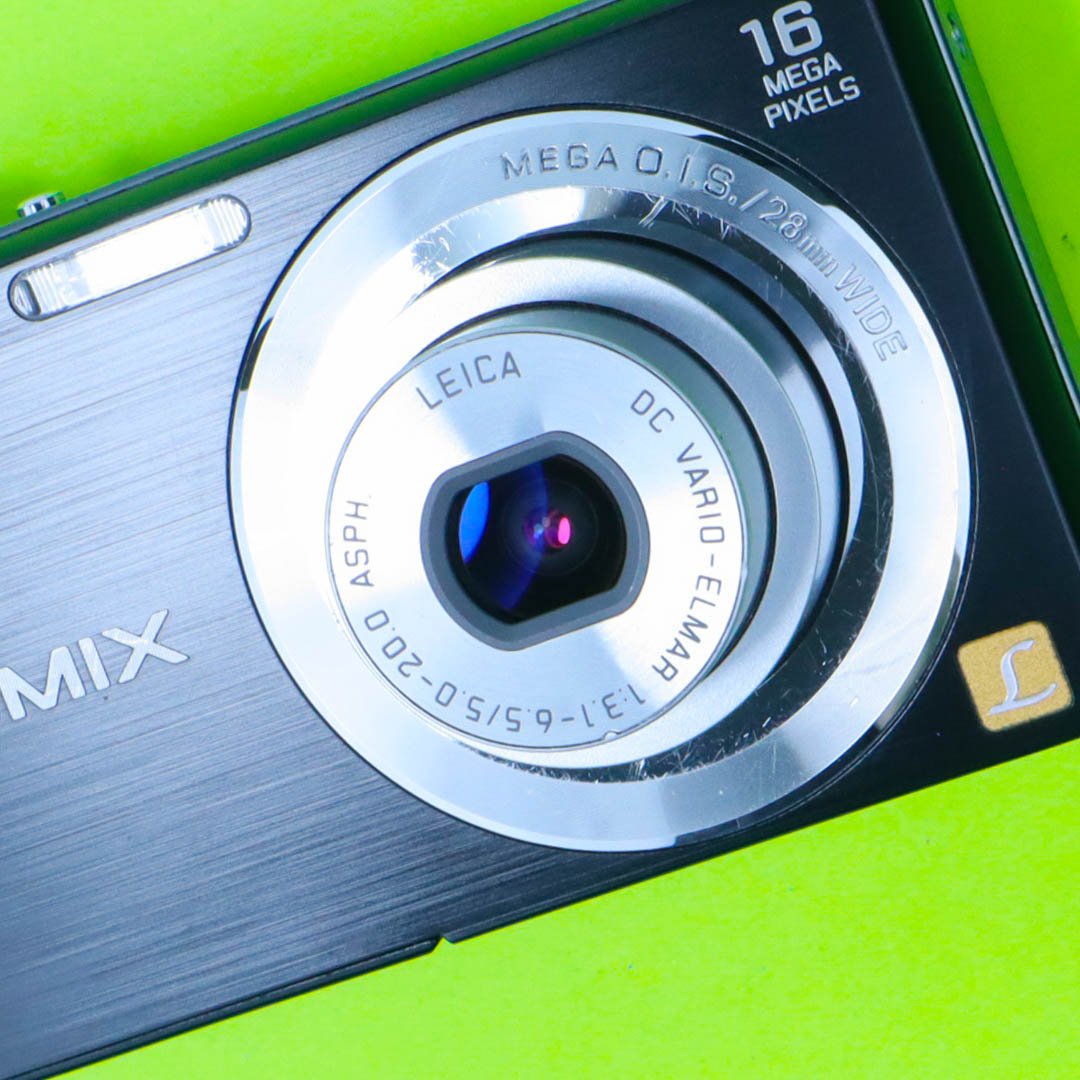 Panasonic Lumix DMC-FS18