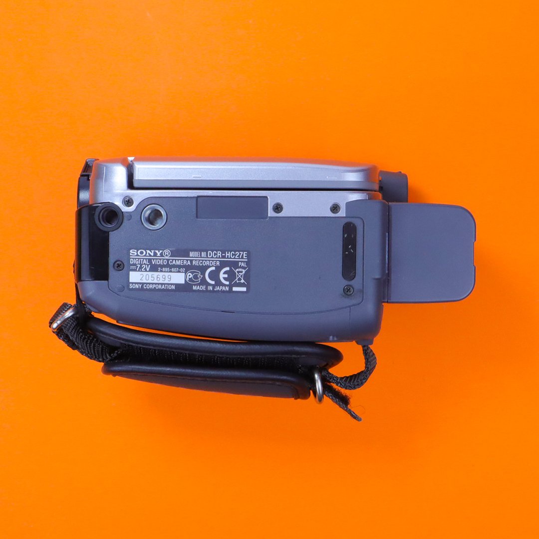 Sony Handycam DCR-HC27E