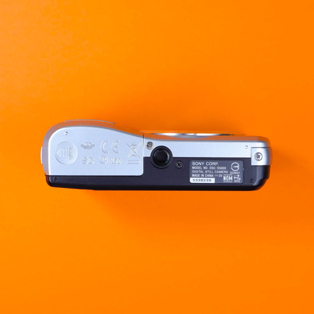 Sony Cyber-shot DSC-S5000