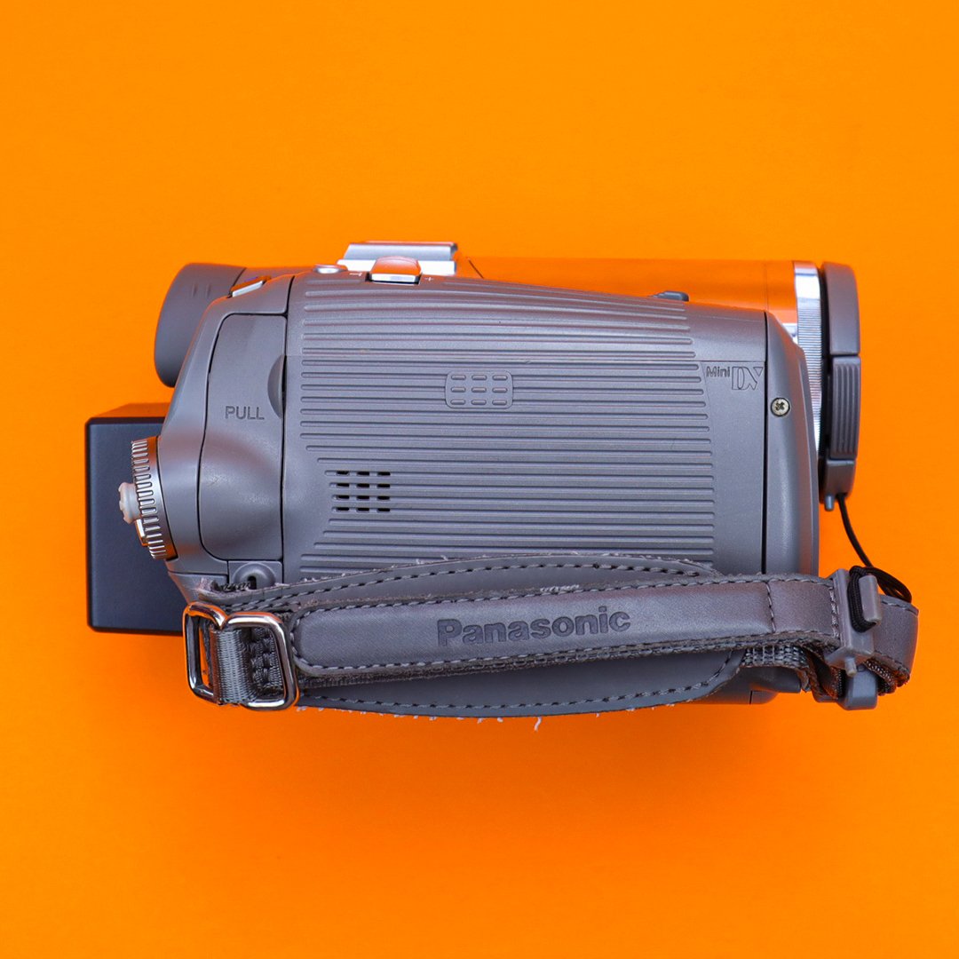 Panasonic NV-GS75