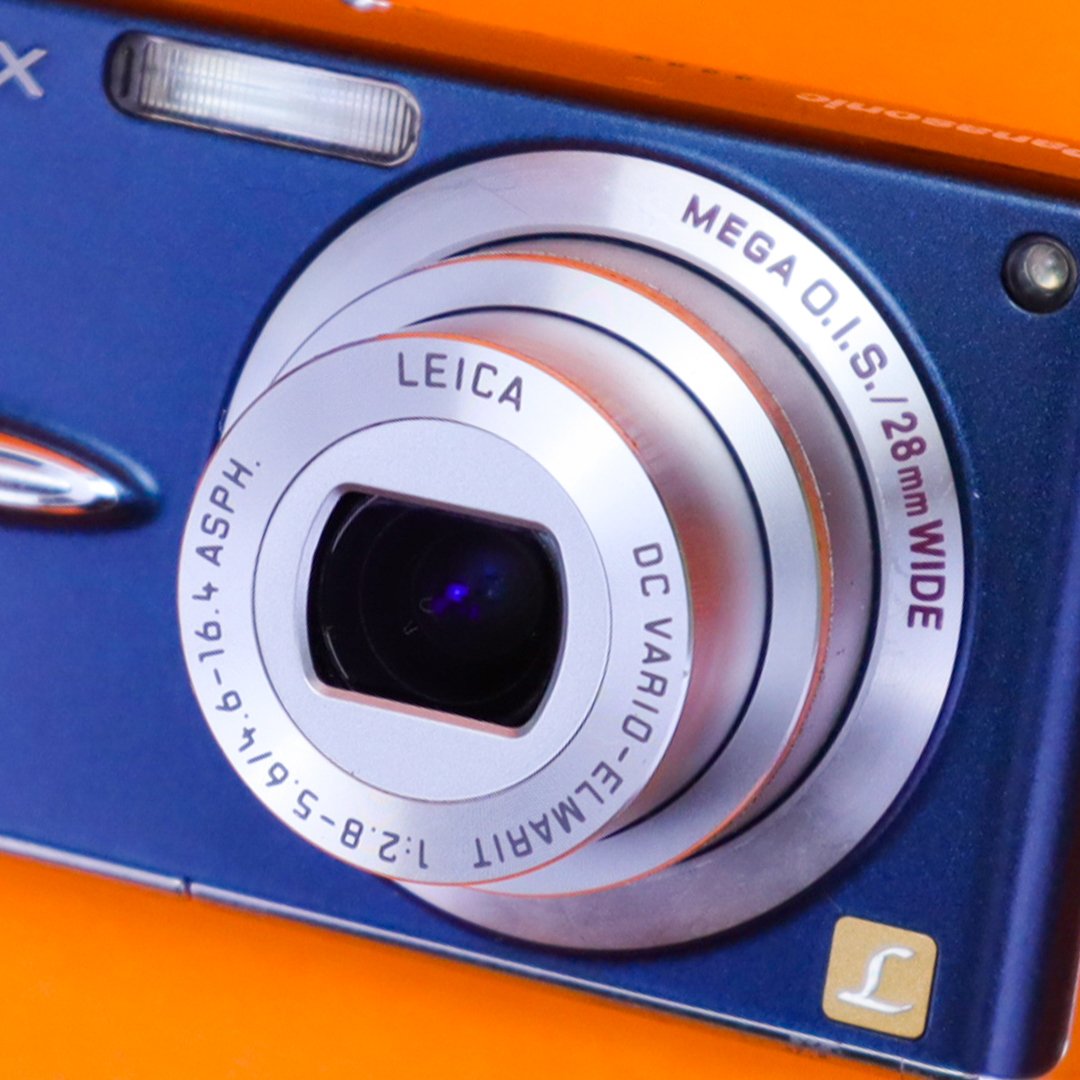 Panasonic Lumix DMC-FX30