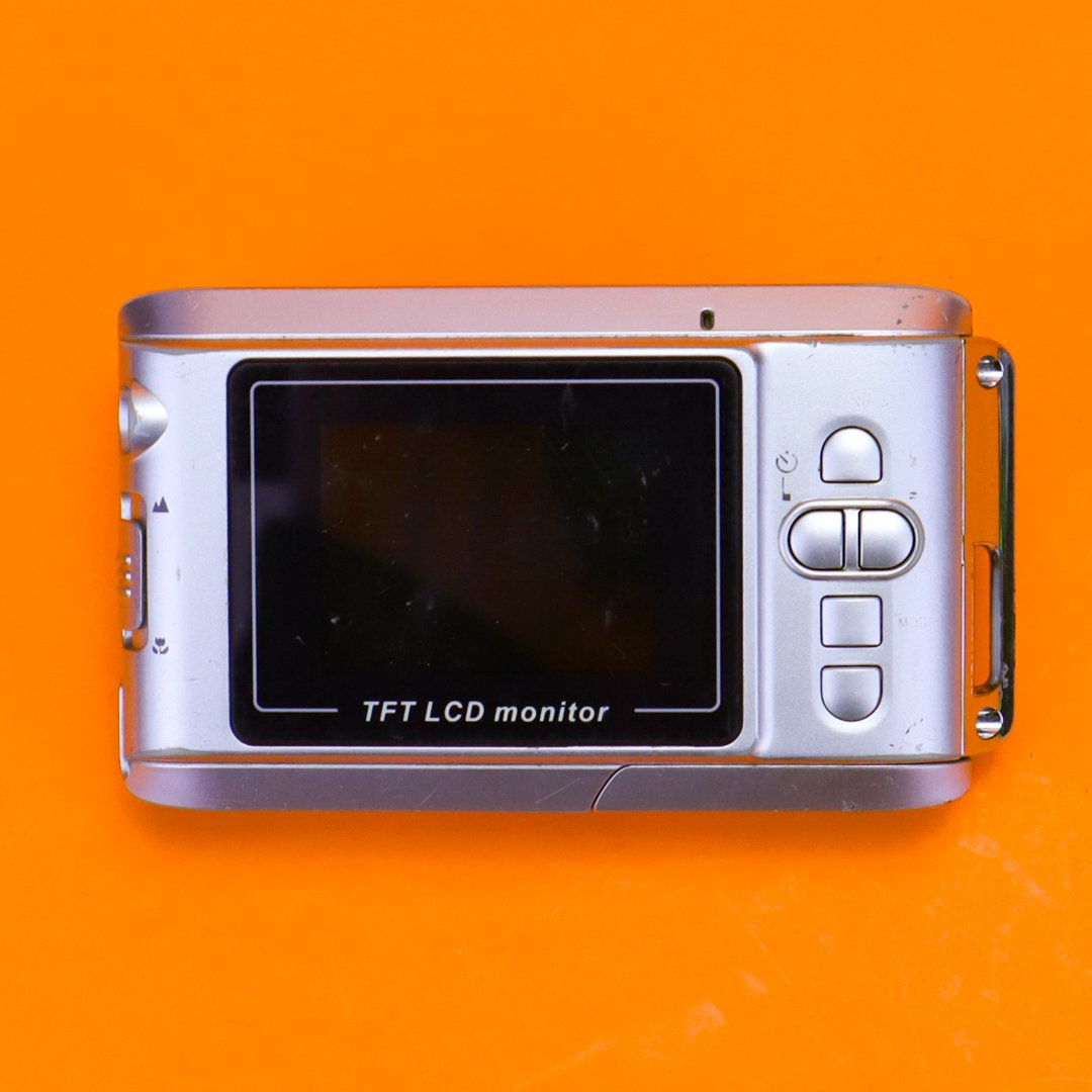 Avant Mini 5