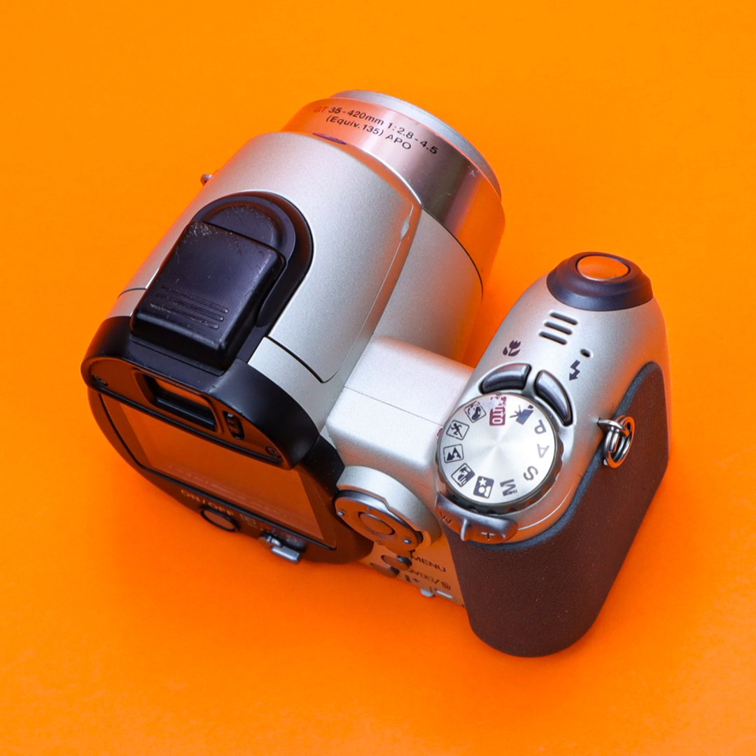 Konica Minolta DiMAGE Z5