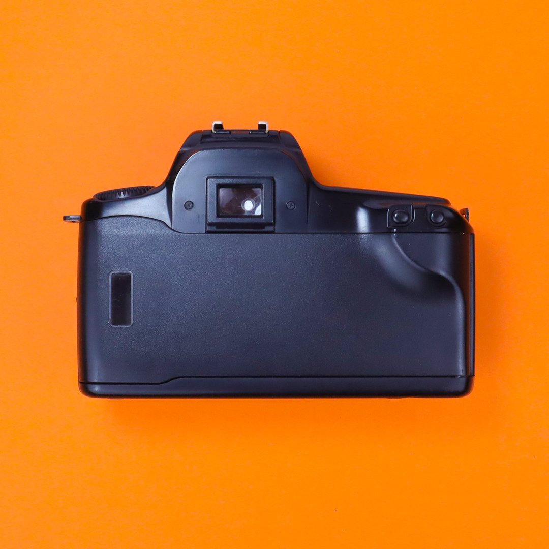 Canon EOS 1000F N