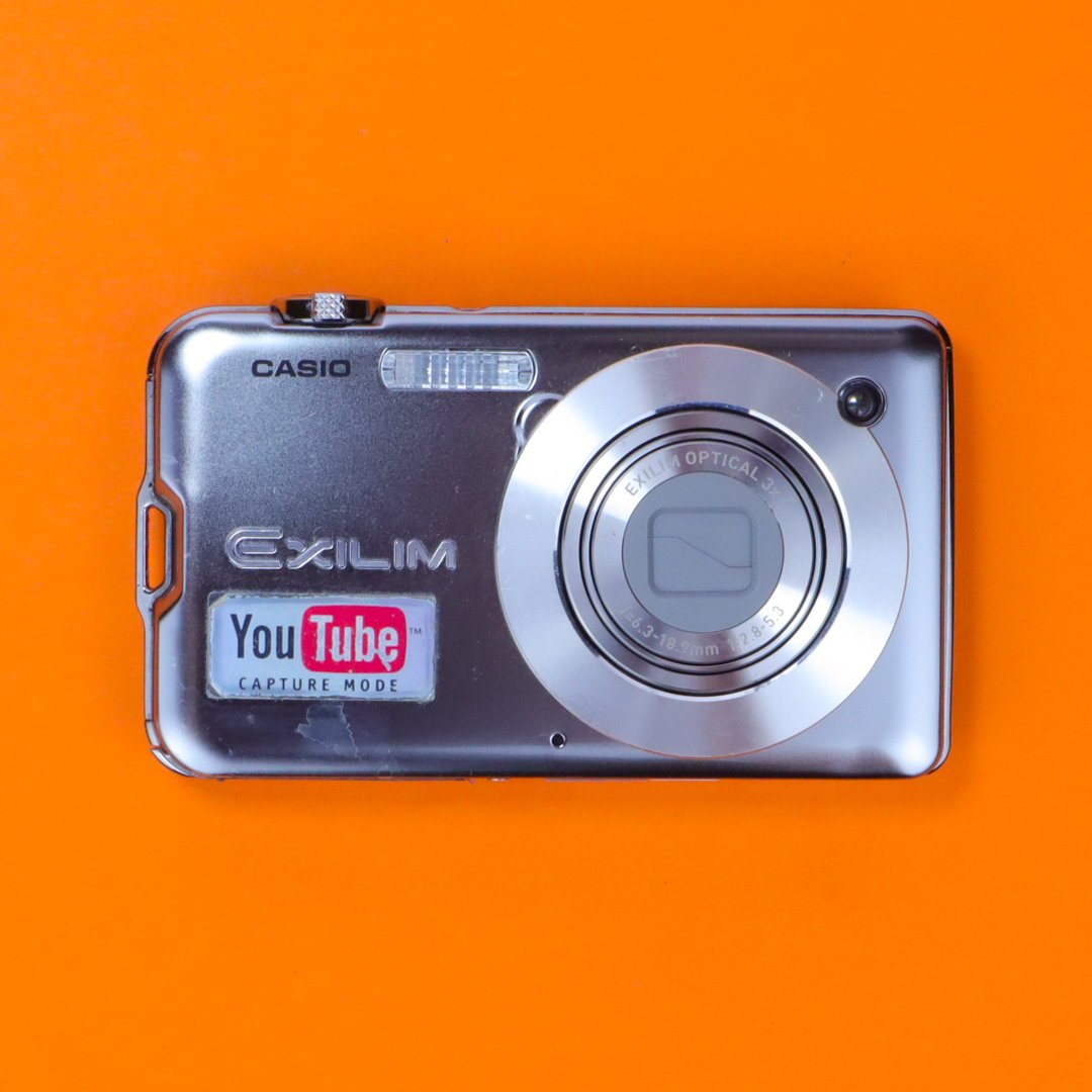 Casio Exilim EX-S10 дополнителна слика