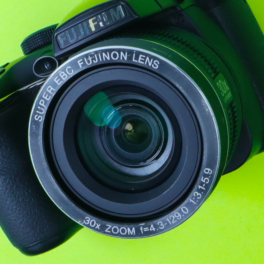 Fujifilm FinePix S4500