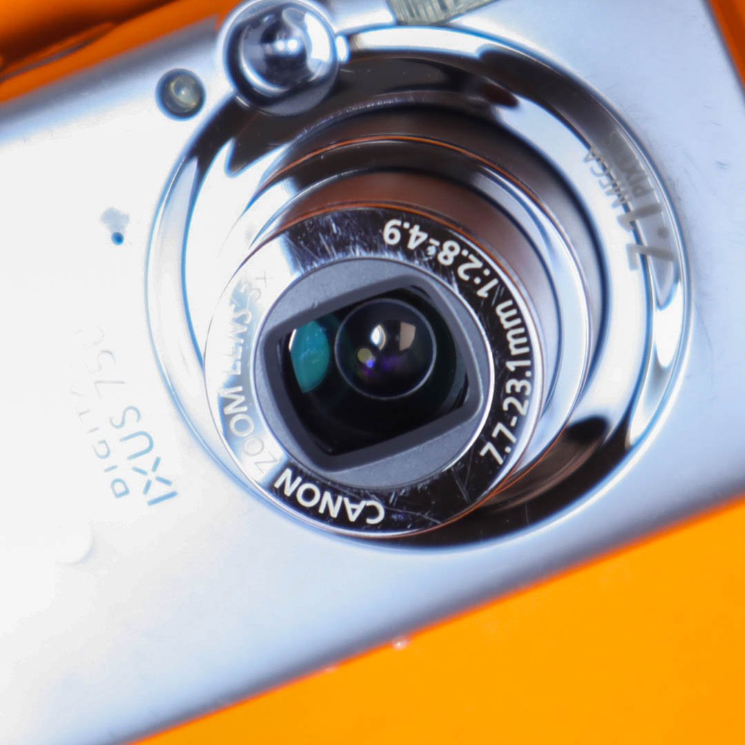 Canon Digital IXUS 750